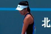 🎾中网女单首轮：王欣瑜2-0战胜日本选手本玉真唯收获开门红